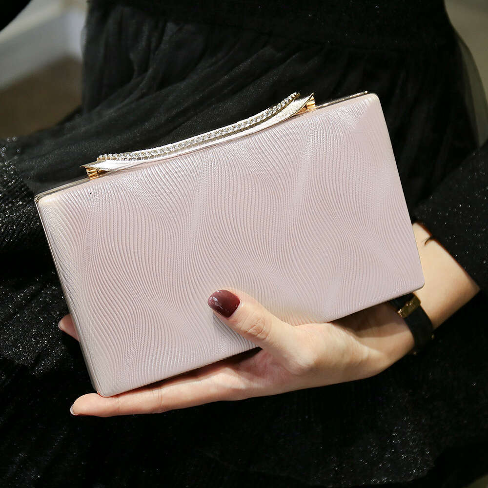 Dinner Bag New Banquet Fashionable Shoulder Handheld Evening Dress Versatile Small Square Bag KQ