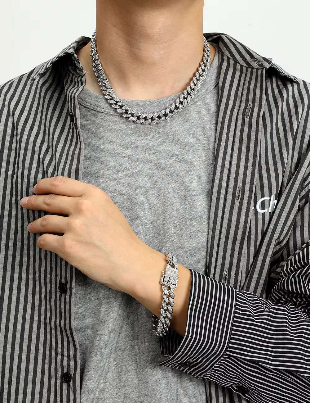 2025 Wholesale Gold Plated High Quality 12mm Cuban Link Chain Necklace for Men Hip Hop Iced Out CZ for Parties and Gifts