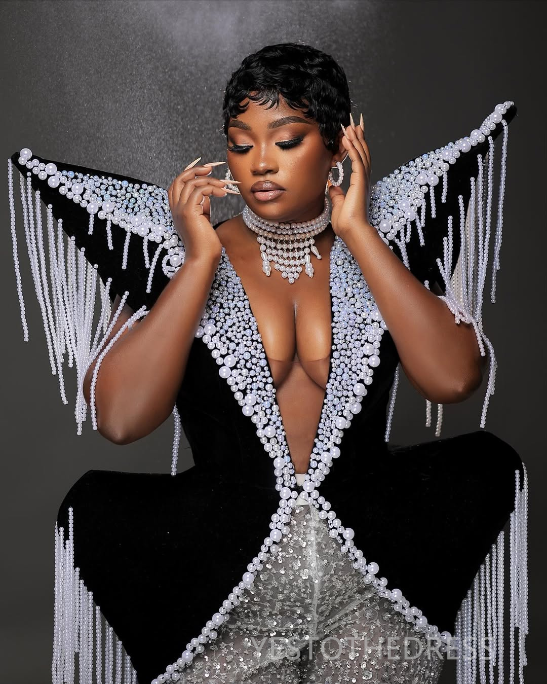 African Aso Ebi Plus Size Prom Dresses Black Jumpsuits V Neck Sexy Pearls Sequined Lace Evening Formal Gowns for Nigeria Black Women Birthday Gowns AM