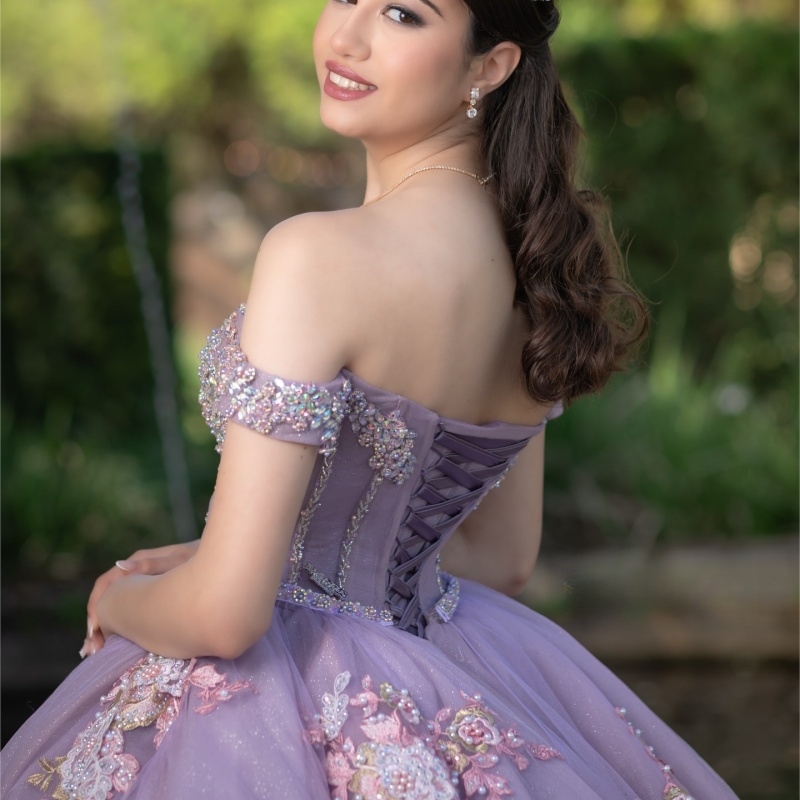 Lilac Shiny Princess Quinceanera Dresses Off Shoulder Applique Lace Beading Crystal Tull Sweet 16 Dress Ball Gown Vestidos 15 De Anos