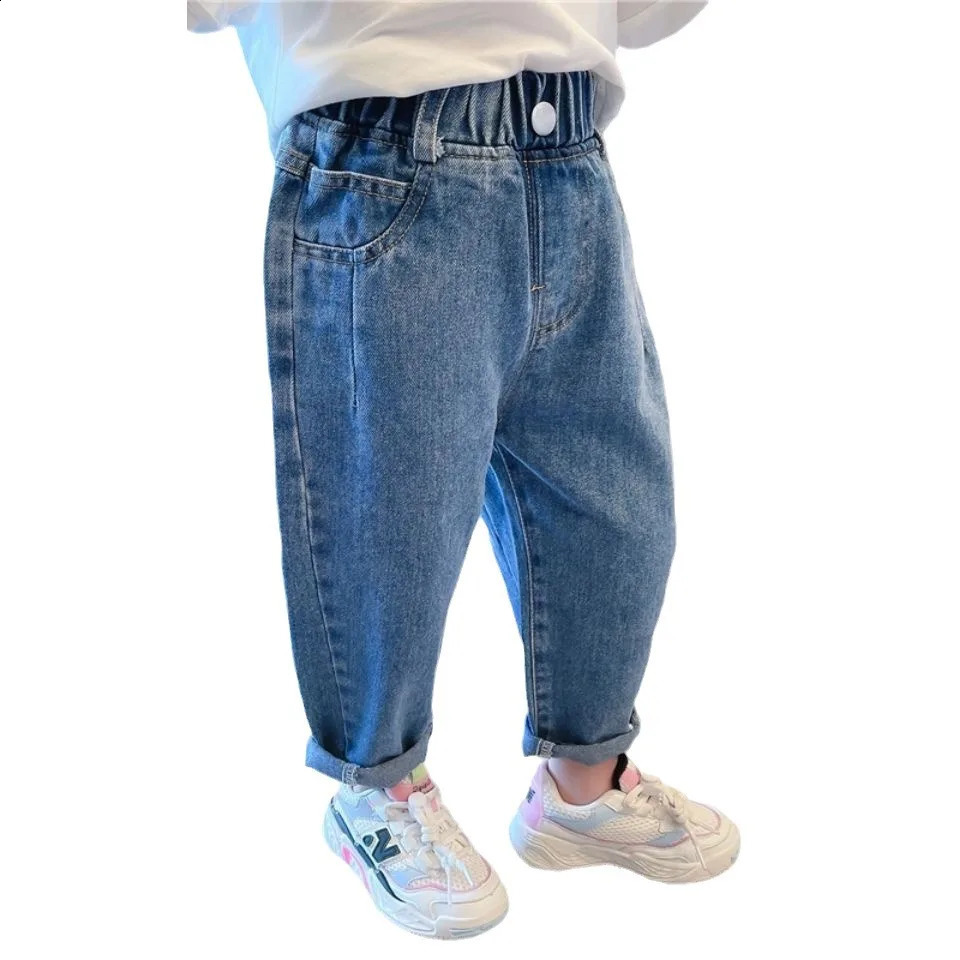Spring 2025 Childrens Jeans Pure Cotton Elastic Waist Preschool Girls Loose Simple Baby Carrot Pants 250414z