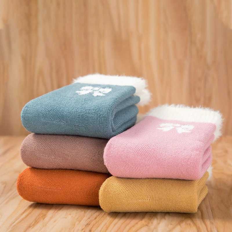 5 Pairs Childrens Socks Boys And Girls Thick and Velvet Warm Mid length Socks in Autumn and Winter Woolen Loop Socks G251124