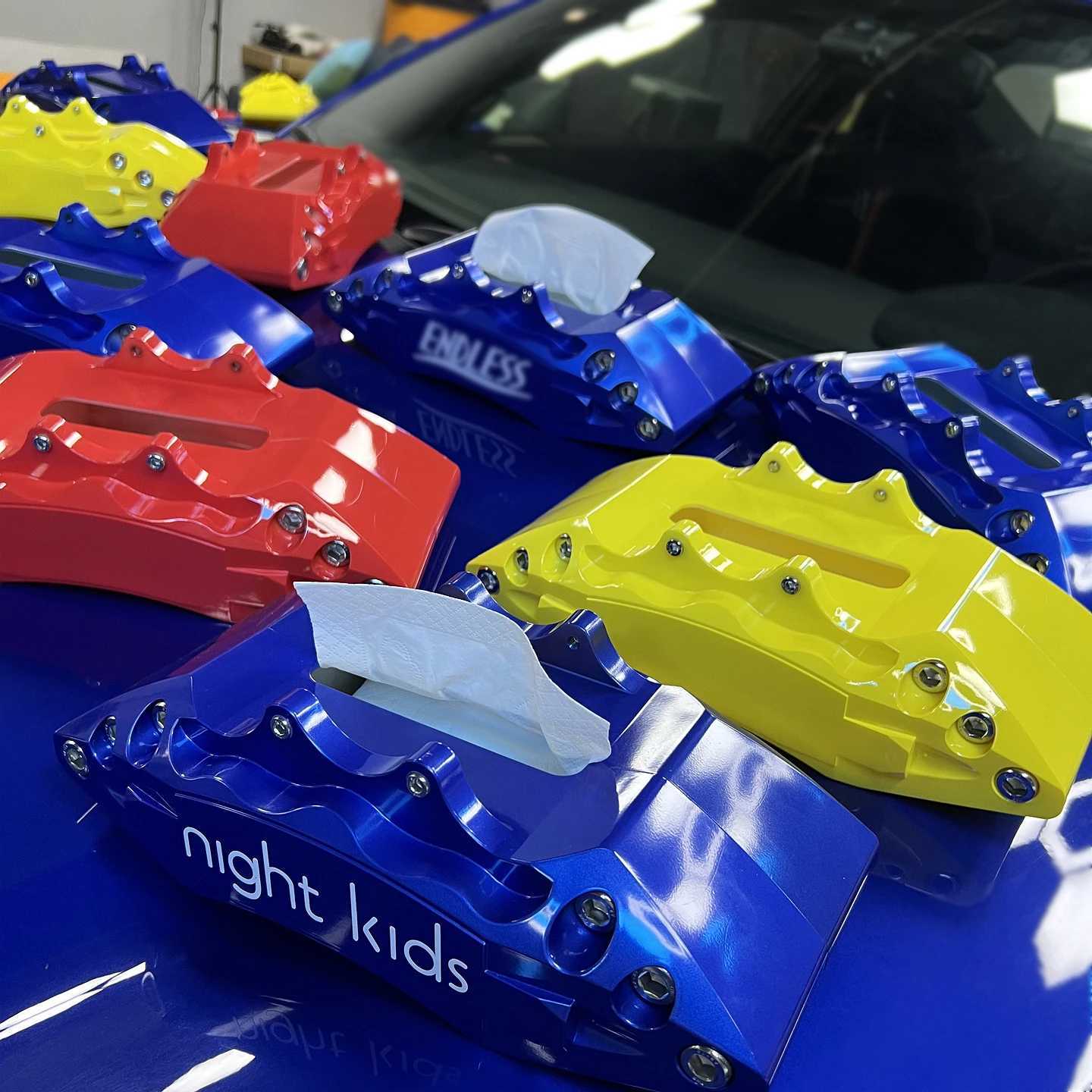 Night Kids Automotive Culture Merchandise - Brake Caliper Style Tissue Box A Must-Have for Auto EnthusiastsM251124