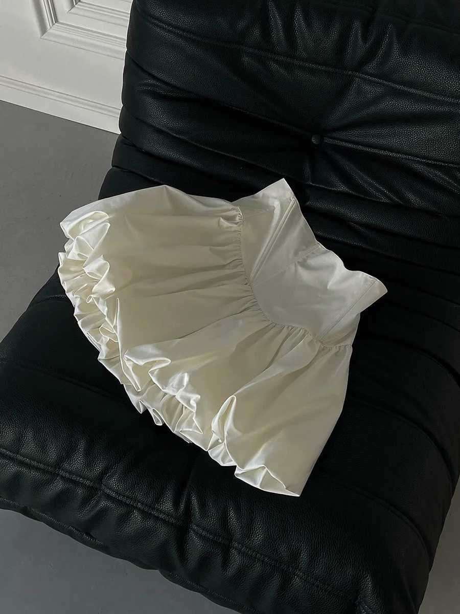 Womens summer bubble leather cute high waisted solid color Babydoll fluffy mini skirt beach vacation club streetwear aesthetics M250424