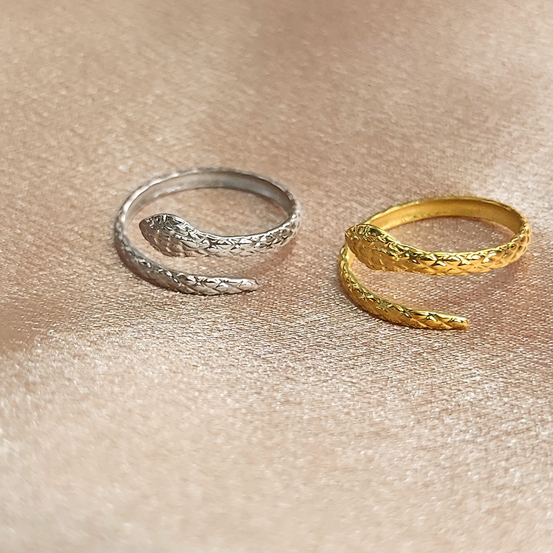 Top Source New Stainless Steel Fashionable Opening Adjustable Serpentine Popular Gold Plated Ring for Women