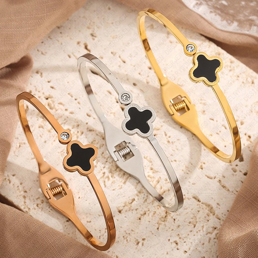 Designer Bracelet Bracelet for Women Stainless Steel 18K Gold Plated Bangle Diamond Flower Bangles Luxury Jewlery Designer for Women Elegant Sparkling