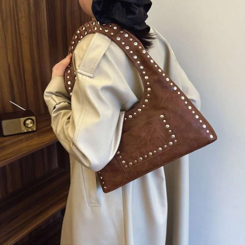 Designer Bag Retro Rivet Decorative Shoulder Bag Trendy Studded Purses Punk Inspired Motorcycle PU Leather Underarm Handbag For Women Bolso