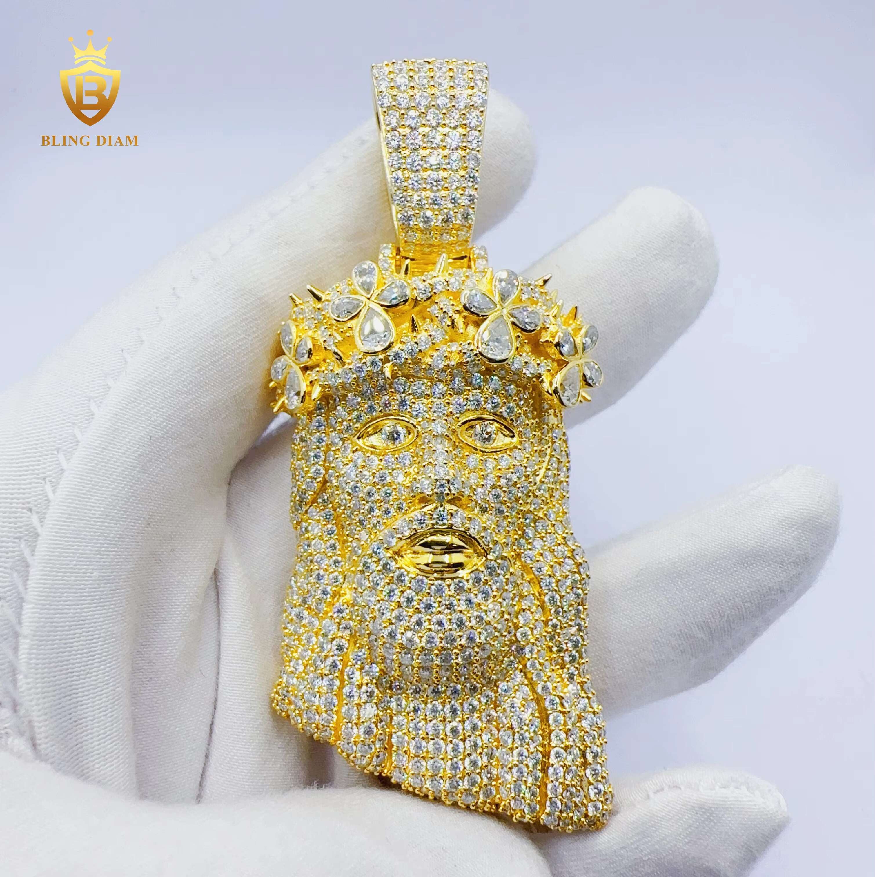 Custom 18K Gold Plated 925 Sterling Silver VVS Moissanite Jesus Head Pendant for Men