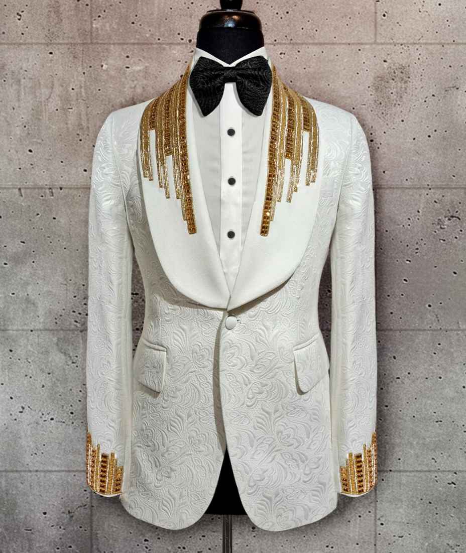 Trim Fit White Wedding Tuxedos 1 Piece Set Jacket Golden Beaded Men Suit Shawl Lapel Customized Groom Wear Party Suits