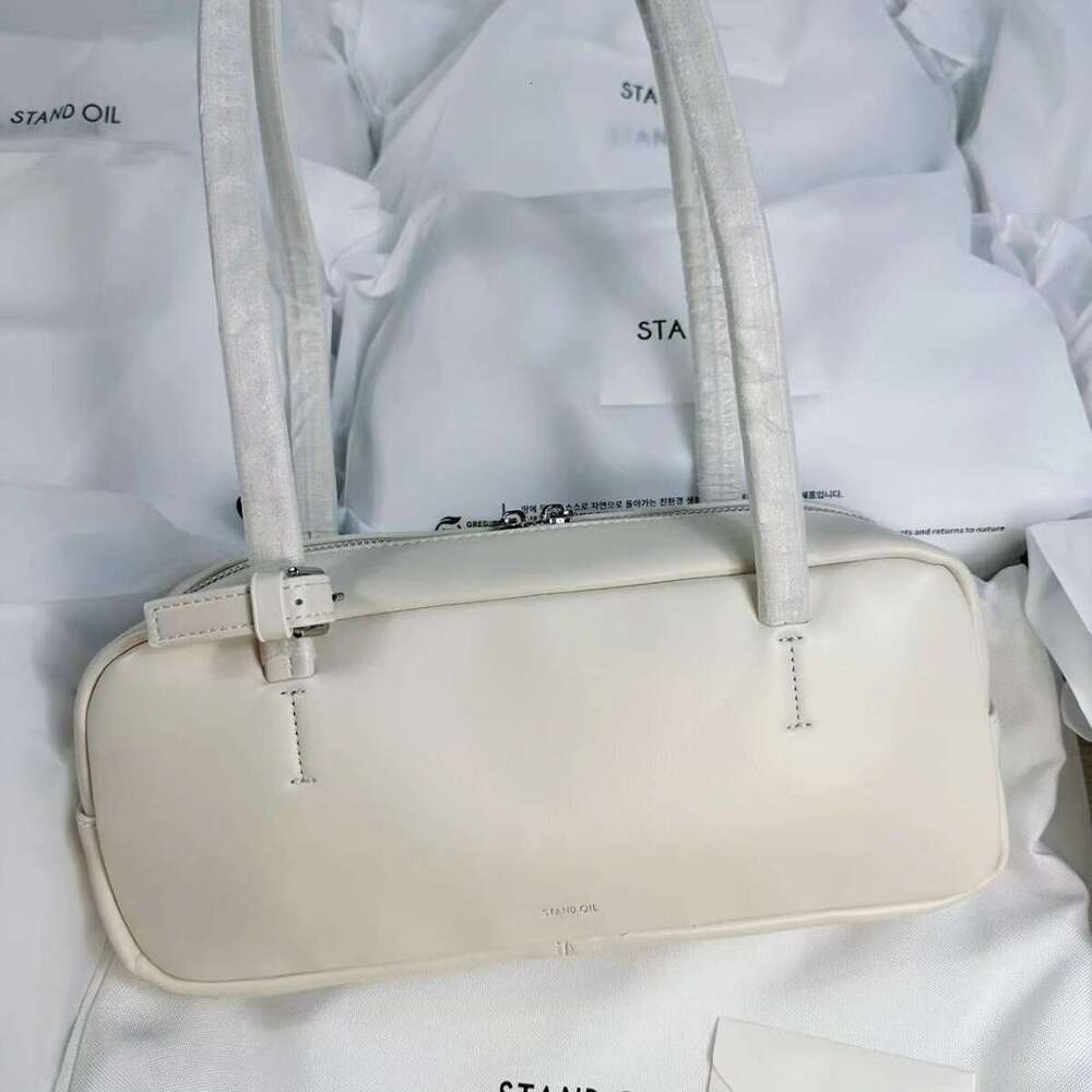 Designer Bag Korean Niche Fever Same Style Microfiber Boston Single Shoulder Armpit Headphone
