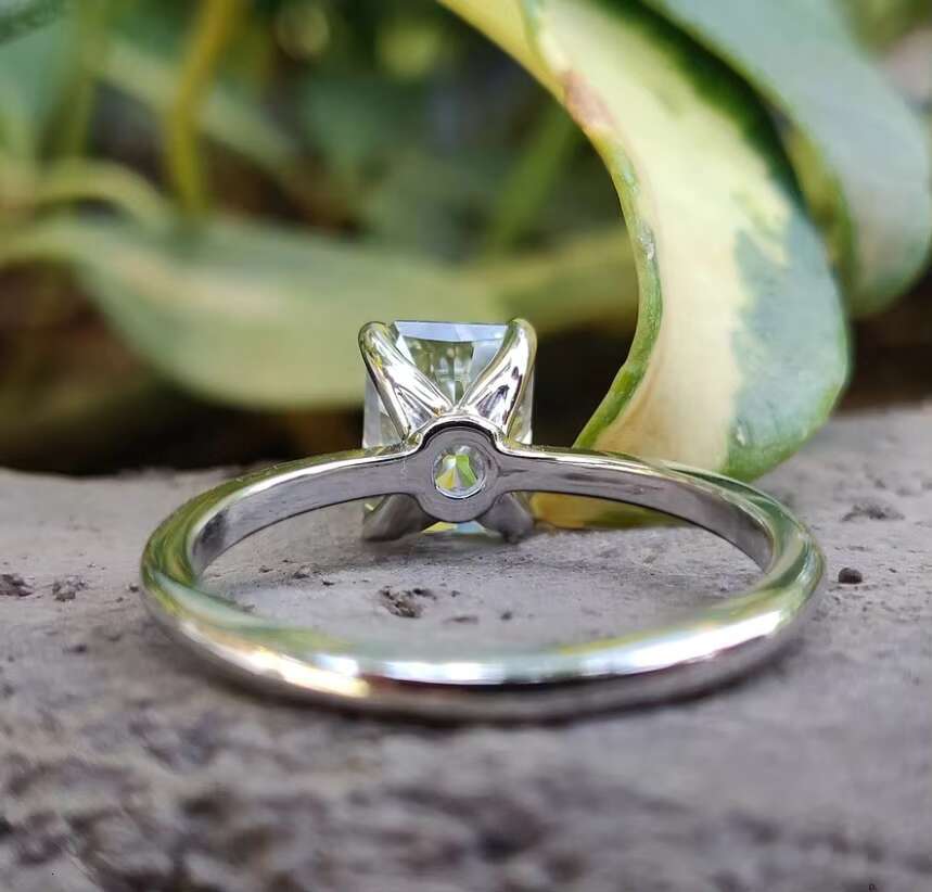Christmas Promotion Discount Jewelry 3.0 CT Radiant Cut Light Green Moissanite Ring Vintage