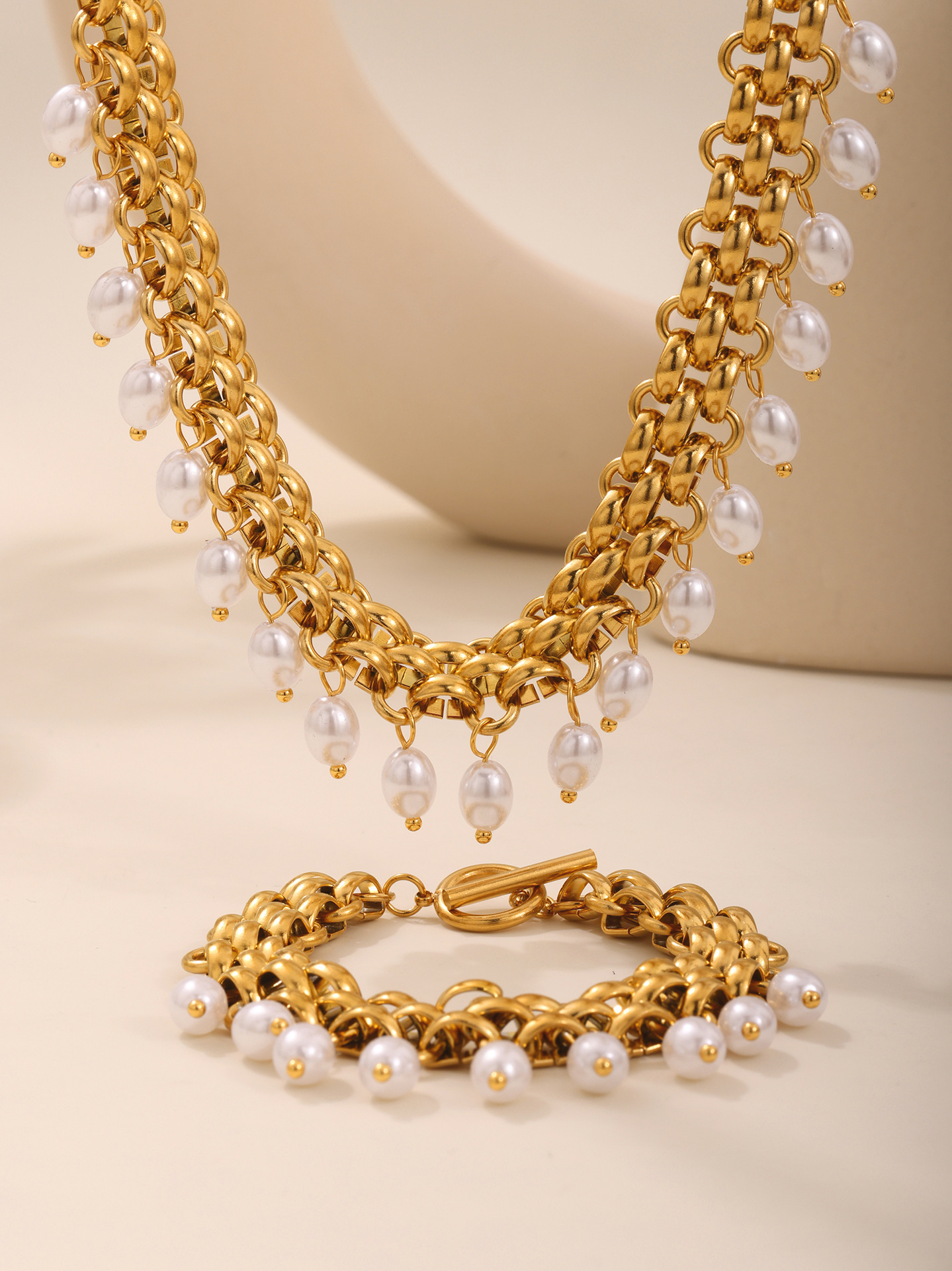 Designer necklace high quality pearl tassel short necklace golden stainless steel millennium punk style jewelry for girls gift