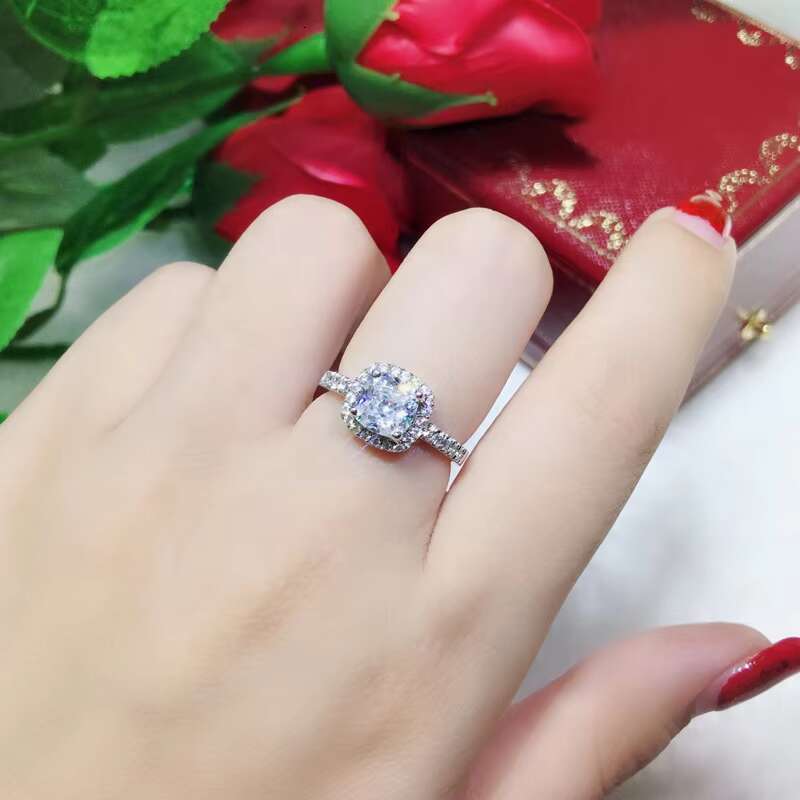 925 Sterling Silver Lab Grown Cushion Cut Moissanite Diamond Engagement Ring for Women