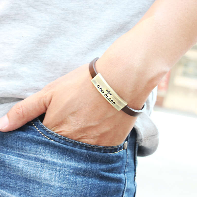 Hot selling genuine leather jewelry, cowhide alloy imitation bronze magnetic buckle cross bracelet