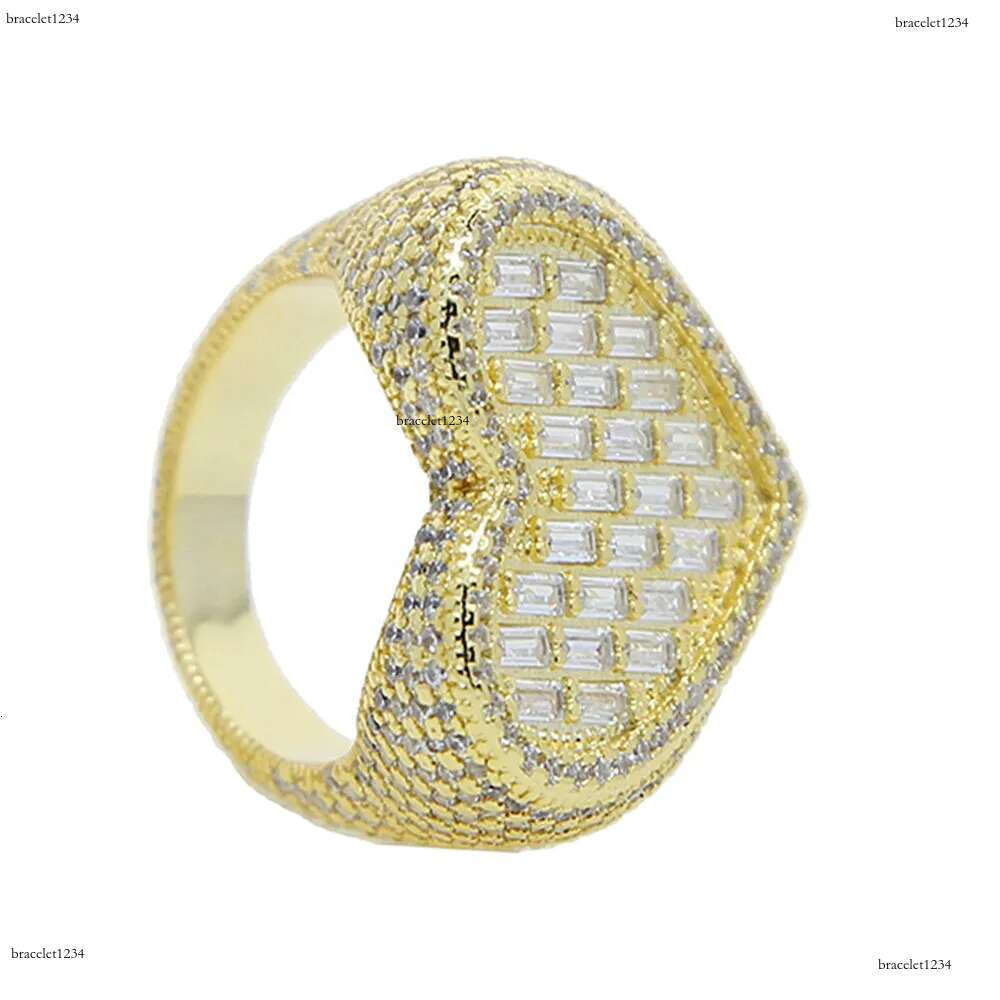 Big Heart Shaped moissanite Dia 14k gold Full Paved White Baguette CZ Iced Out Bg Square Cubic Zircon Fashion Lover Jewelry Sier Ring for Women Men