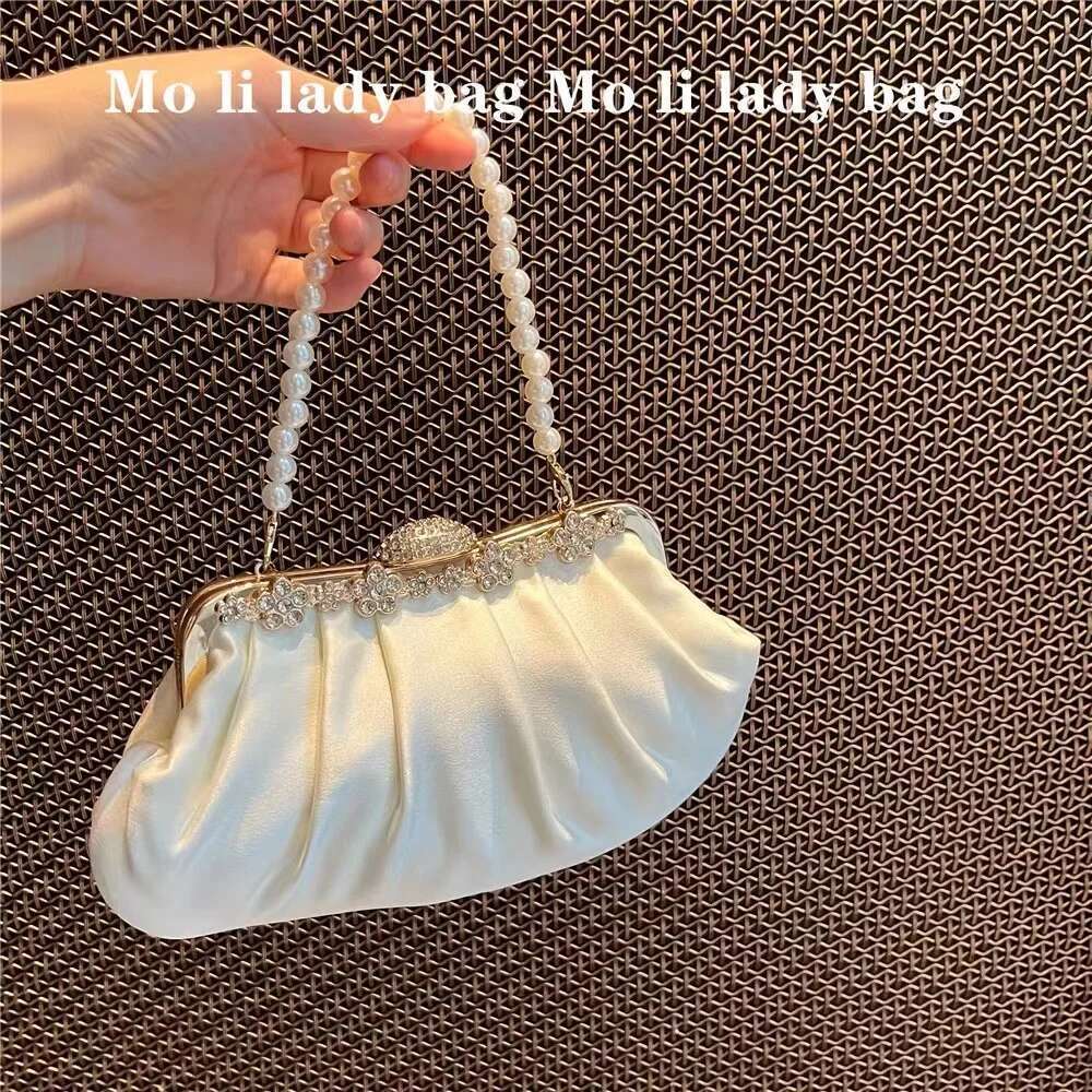 Designer Bag 2025 Satin Cloud Glitter Dia Evening Pearl Beading Fashion Women Handbag Wedding Party Clutch Purse Crossbody Bag Luxury Bag