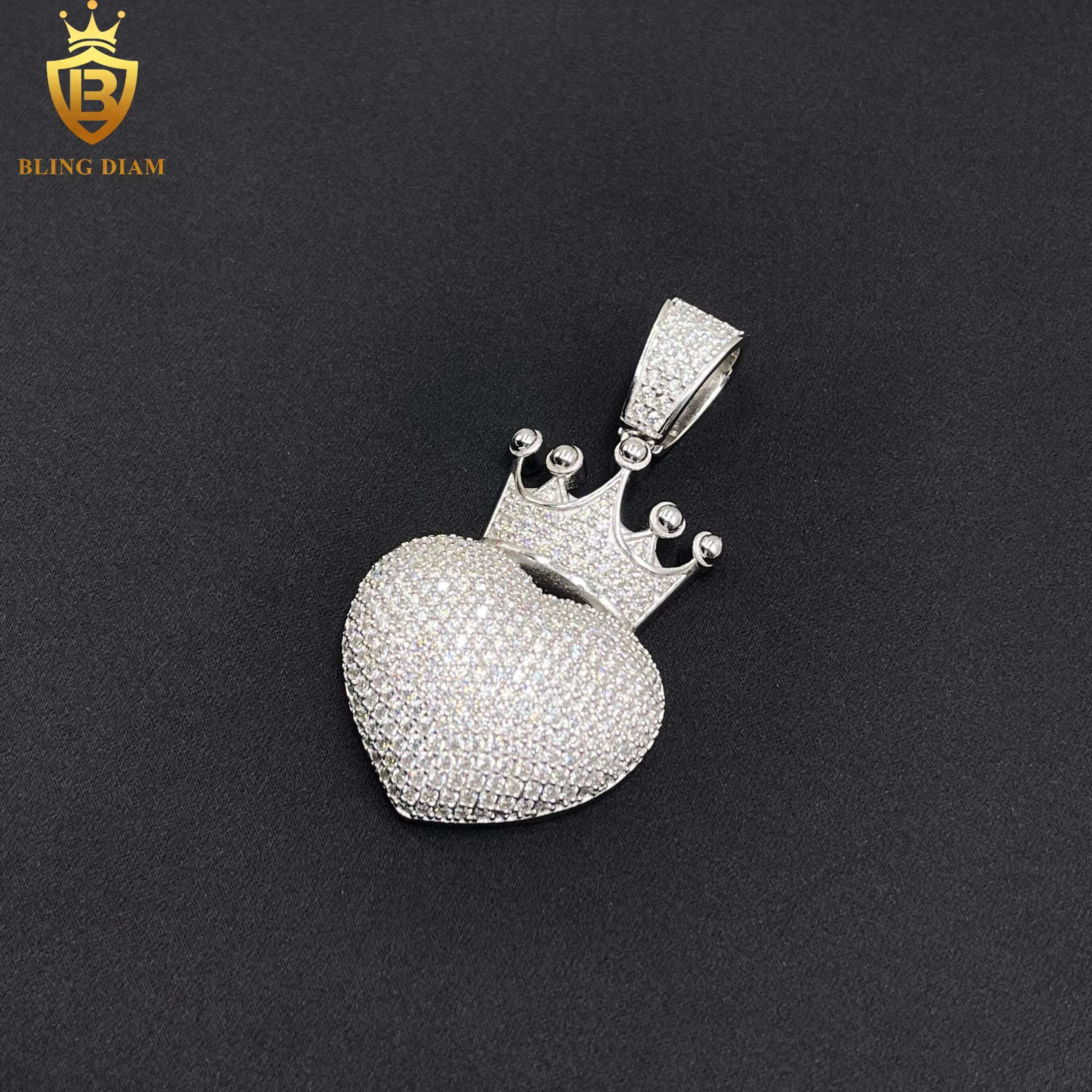 Luxury Jewelry Iced Out Jewelry Solid 925 Sterling Silver VVS Moissanite Pass Diamond Tester Heart Pendant Necklace