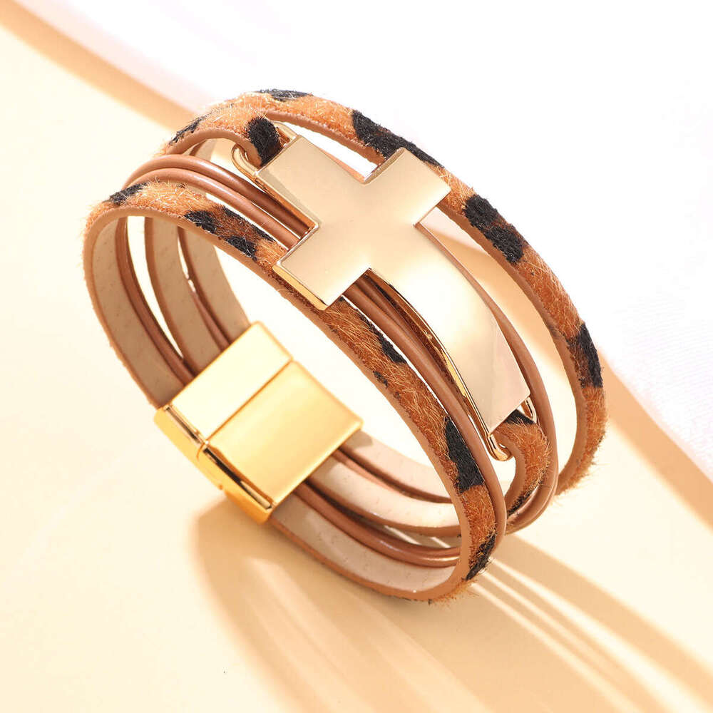 Hot selling Multi layer Leather Wide Edge Personalized Cross Couple Handpiece Magnetic Buckle Bracelet