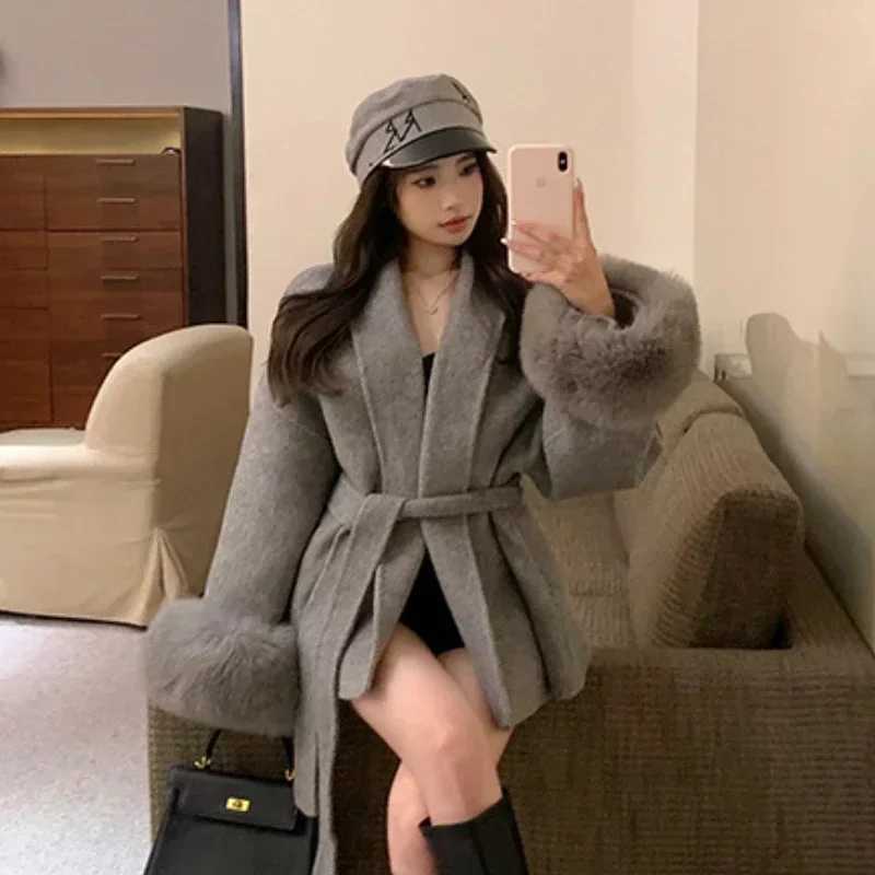 Elegant Ffice Womens Coat Fur Patchwork Long-sleeved Wool Coat Beautiful Womens Clothing Jacket Autumn And Winter J251124