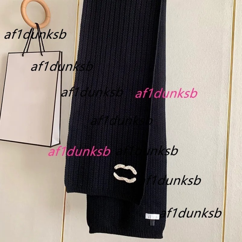 designer scarf for women Echarpe Luxe winter scarf schal blanket luxury designer scarf Cashmere Outdoor Recreation scarf Eleg chanels channels chanelscarf cc 4E2Q