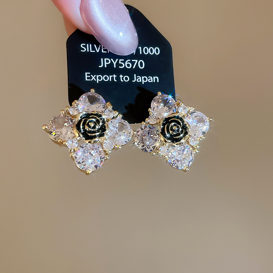 Vintage Silver Needle Flower Multi-Wear Retro Niche Design Sense Stud Light Luxury High-End Earrings - view 5