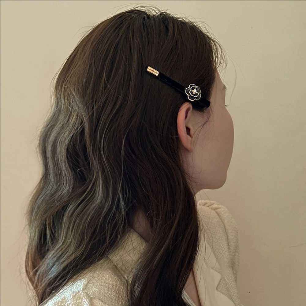 luxury 2Pcs French Retro Pearl Oil Drop Camellia Hair Clip Fashionable High-end Duck Beak Clips Elegant Hair Accessory For Women K251124