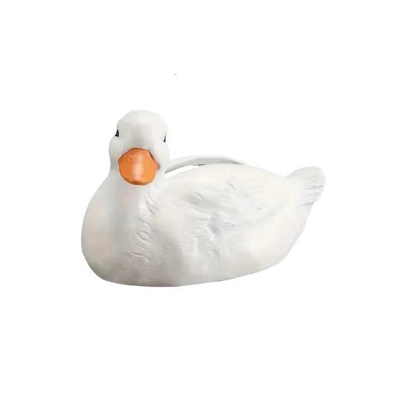 1pc Tissue Box High Value Cute Cole Duck Multi-functional Living Room Wine Cabinet Decoration Light Luxury OrnamentM251124