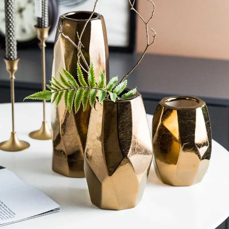 Nordic Light Luxury Gold Geometric Irregular Vase European and American Electroplated Ceramic Dry Flower Decoration Ornaments C251124