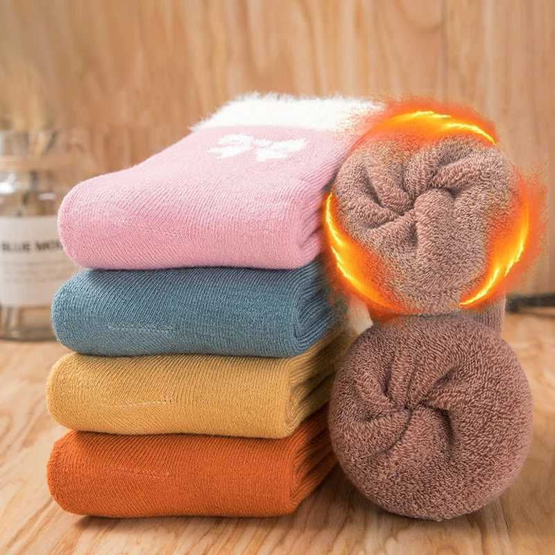 5 Pairs Childrens Socks Boys And Girls Thick and Velvet Warm Mid length Socks in Autumn and Winter Woolen Loop Socks G251124