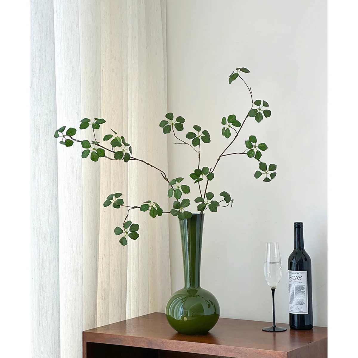 Elegant Green Simple Glass Vases Light Luxury Daily Desktop Decorative Daily Office Household Large Capacity Vases C251124