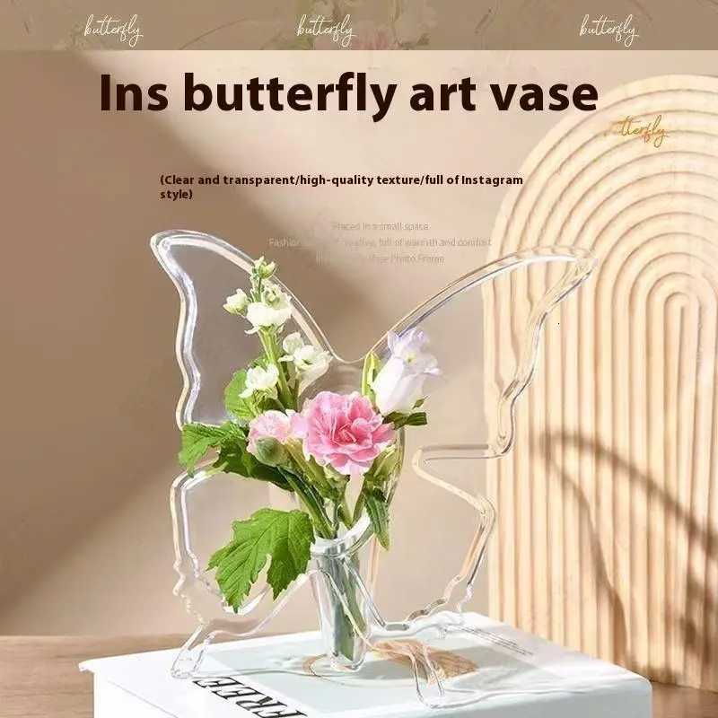 Acrylic Butterfly Frame Vase INS Modern Flower Vase Minimst Clear Butterfly Vase Art Flower Holder Aesthetic Vase Home Decor C251124
