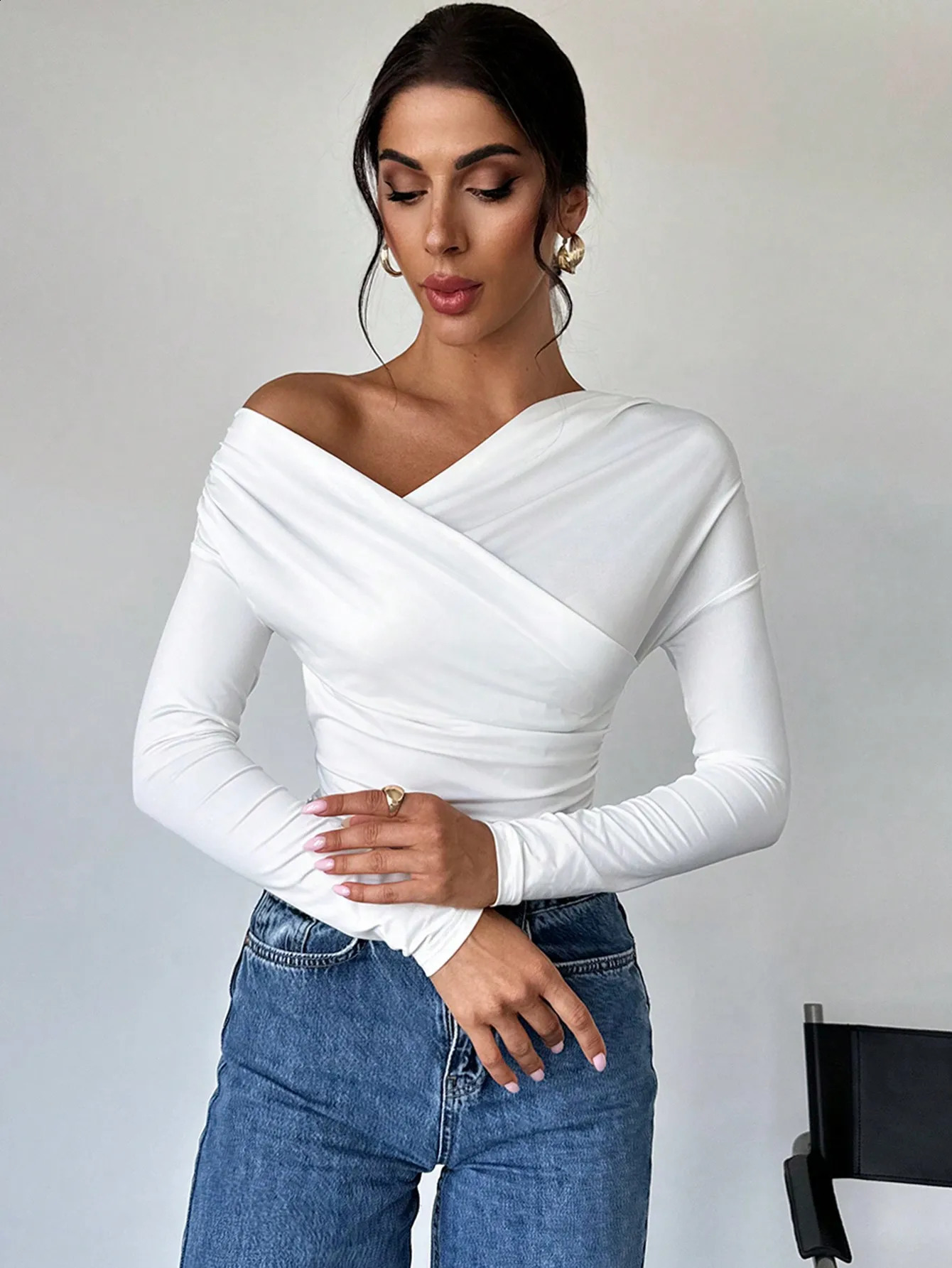 Womens long sleeved long sleeved top autumn slim fit warm short shoulder knitted T-shirt 250423