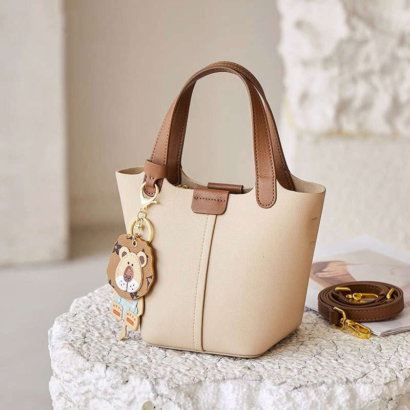 Light Luxury New Summer Basket Women S Crossbody Versatile Handheld Bucket Bag