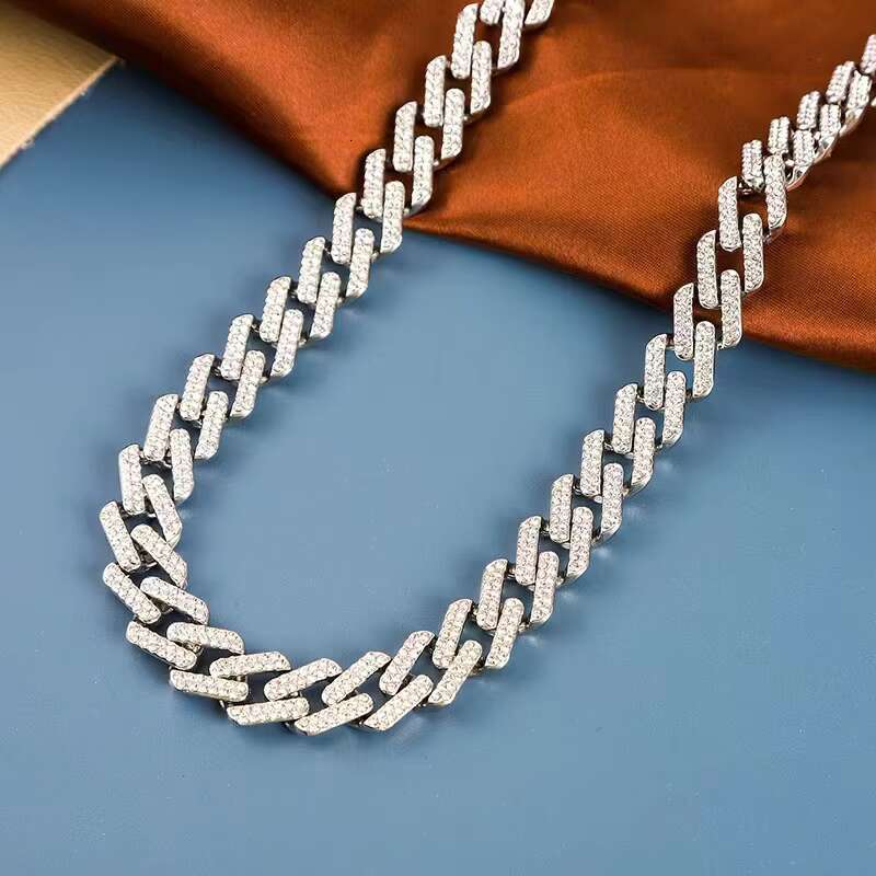 Hip Hop Diamonds Cuban Chain 18K Gold Plated Moissanite Iced Silver Women Men Stylish Rap Style Miami Cuban Link Chain Necklace