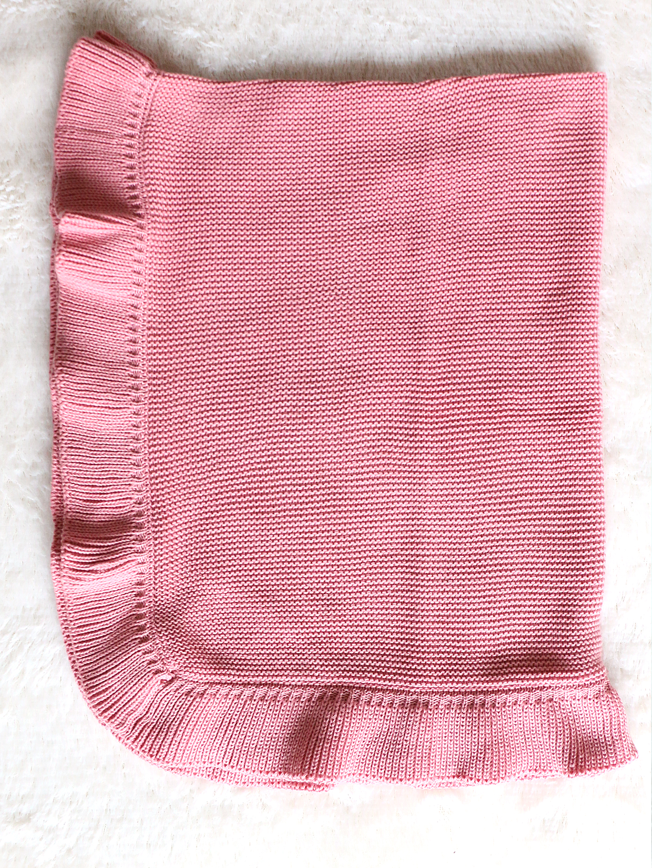 Comfortable Infant Knitted Quilted Throw Blankets Featuring Lace Trim