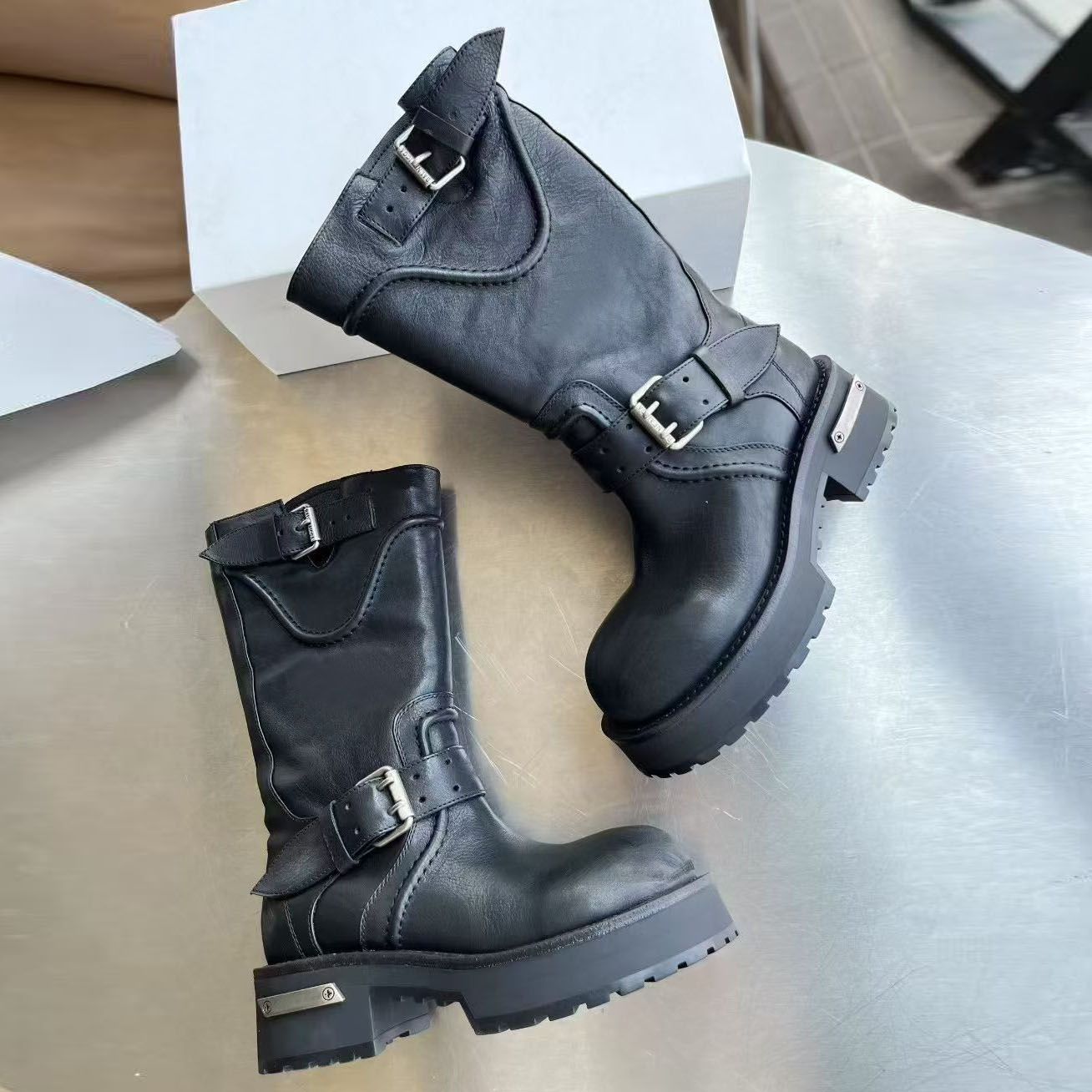 Designer Paris boots Big Head work Belt buckle 2025 women Venom Knight Women Flat mid-calf Martin Rivet Boots Motorcycle boots with Adjustable belt buckle