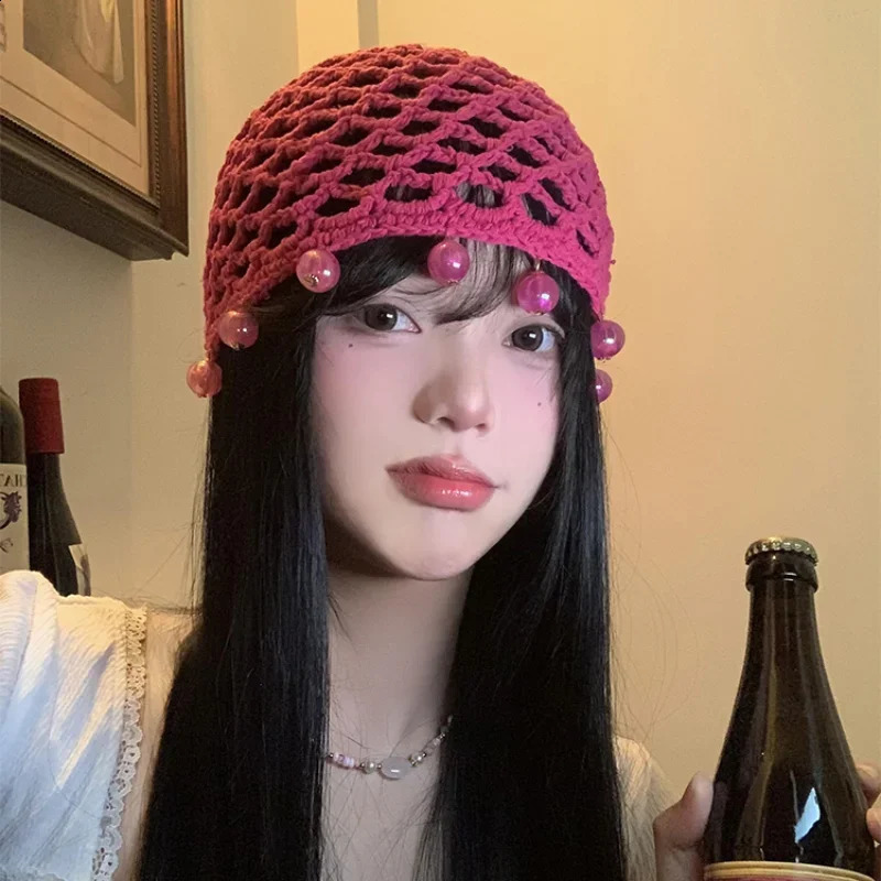 Ins Personalized Beaded Hand-woven Beanies Cap for Women Summer Autumn Travel Po Versatile Retro Hollow Pullover Hat 250420