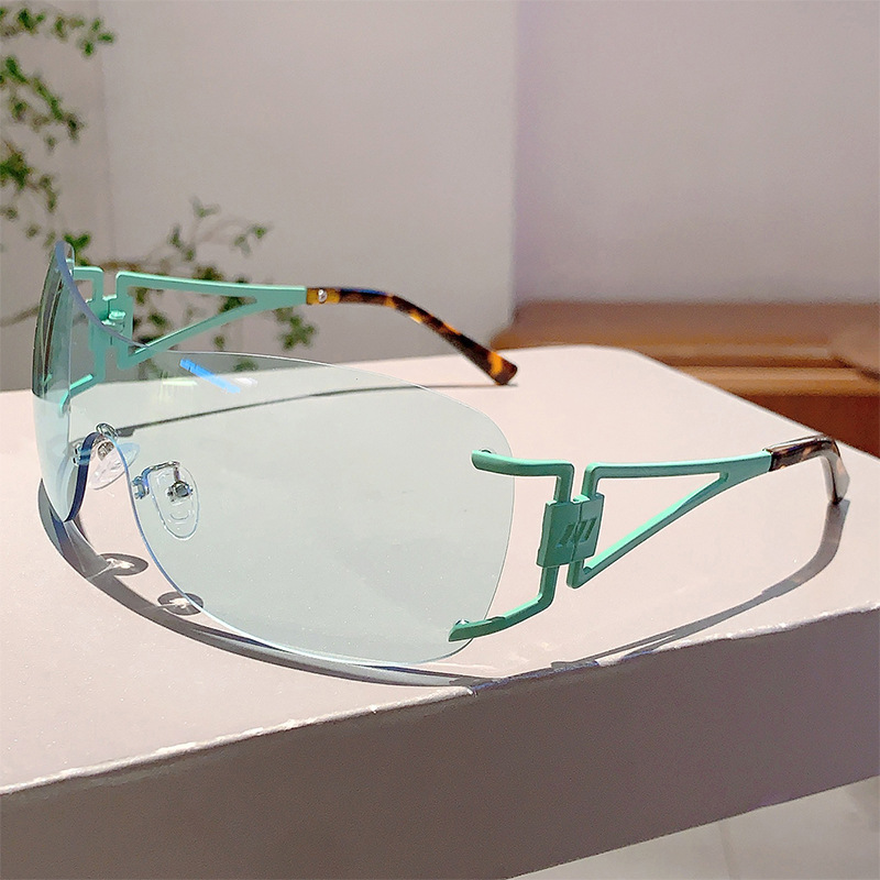 Designer Sunglasses For Women Men Sunglasses Fashion Classic Y2K Sunglasses Luxury Polarized Goggle Pilot PC Frame Oversized UV400 Eyewear CB0705