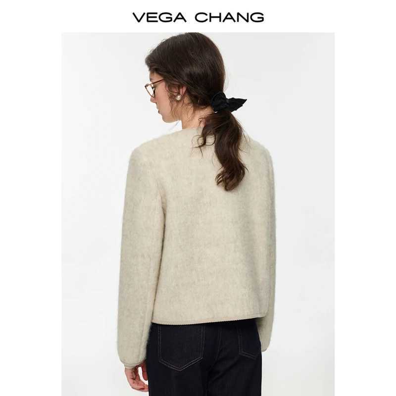 Vega Chang New Winter Womens Short Wool Blend Coat with a Sense of Sophistication J251124