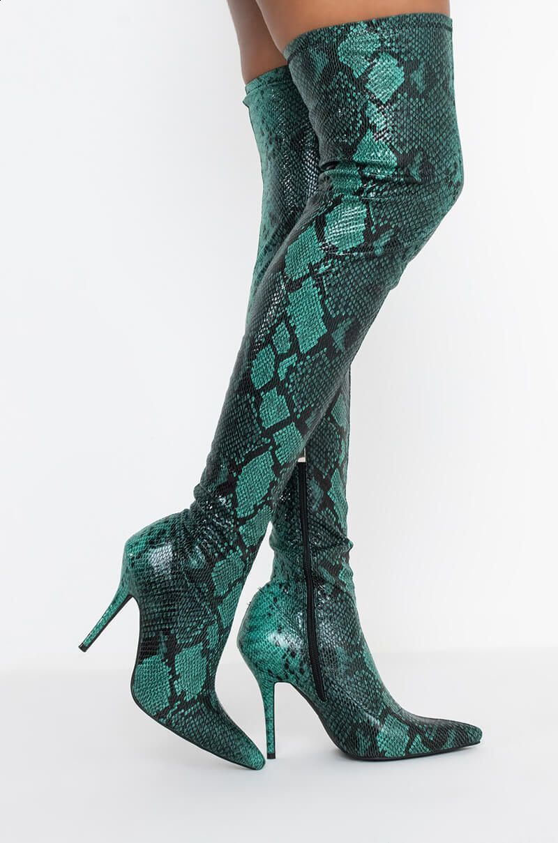 autumn and winter high tube pointed snake pattern female adult adhesive bottom leopard print fashion boots 240615