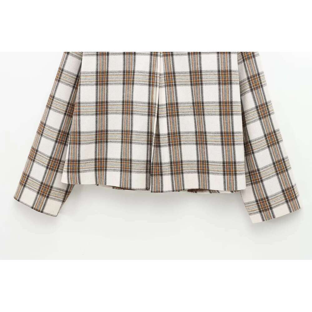 Designer Clothes TRAFZA Women Literary Cape Style Plaid Lapel Zippered Pocket New 2025 Spring Summer Fashion Casual Vintage Jacket