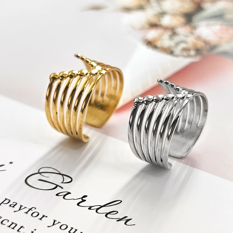 Stainless open for women, niche personality, high-end ring, simple V-shaped titanium steel ring
