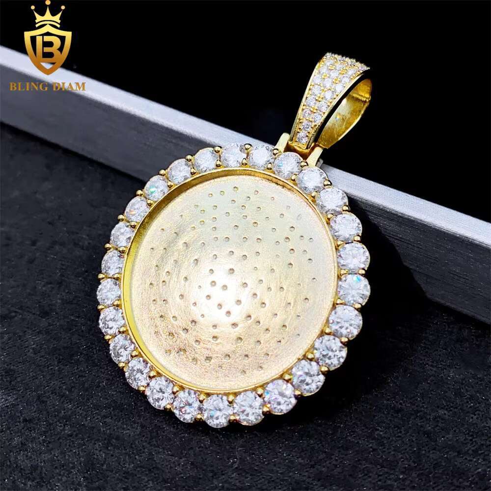 Blingdiam Jewelry Custom Photo Circle Pendant Bulk Vvs Moissanite Big Diamond 925 Sterling Silver Gold Plated