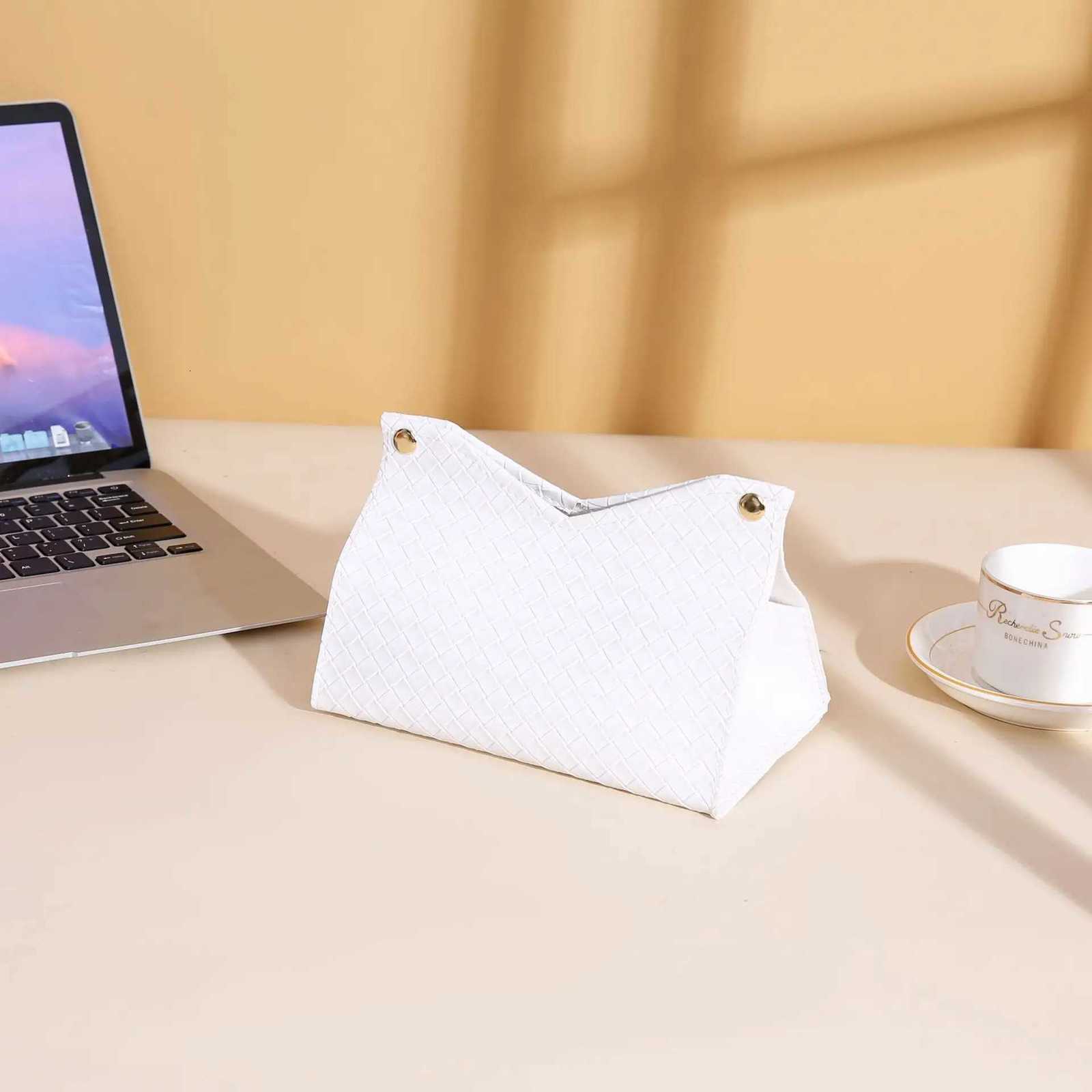 PU leather tissue box decorative napkin holder with buttons suitable for home living rooms bedrooms and bathroomsM251124