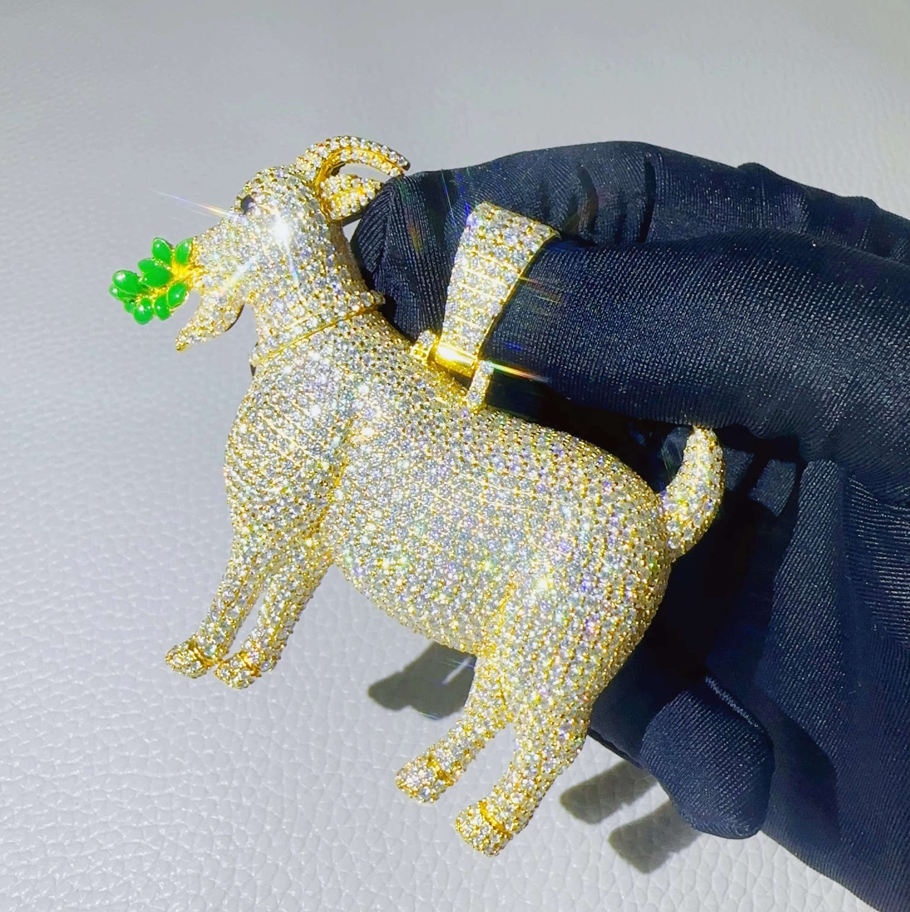 Moissanite Jewelry Hip Hop Sheep Eat Grass Pendant Custom 925 Sterling Silver Pendant for Men Women