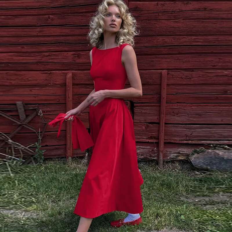 Suninheart 2025 Elegant And Beautiful Women's Red Sleeveless New Year Party Dresses Sexy Casual Birthday Dress