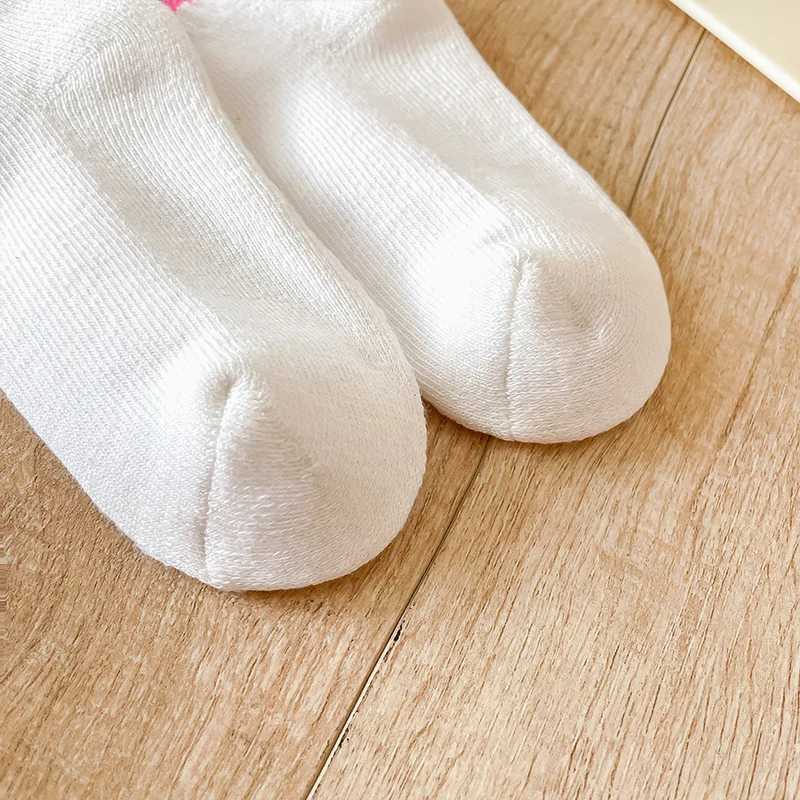Five pairs of girls autumn and winter soft and skin-friendly warm and trendy doodle loop socks short socks G251124