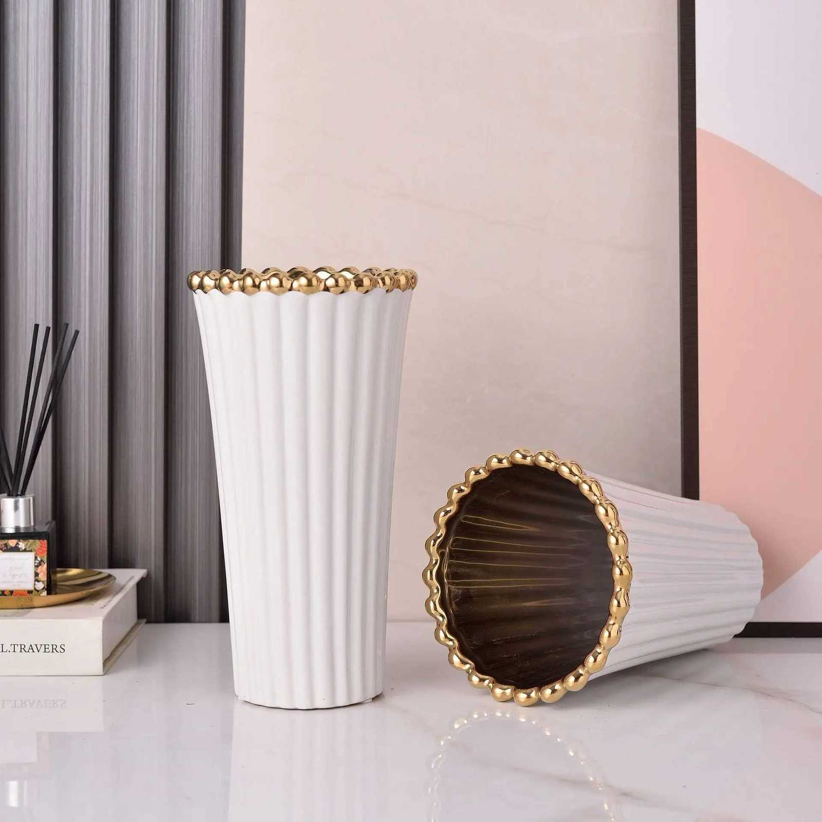 Modern luxury ceramic vase gold black white crown electroplated ceramic vase floral ware home decoration ornaments C251124