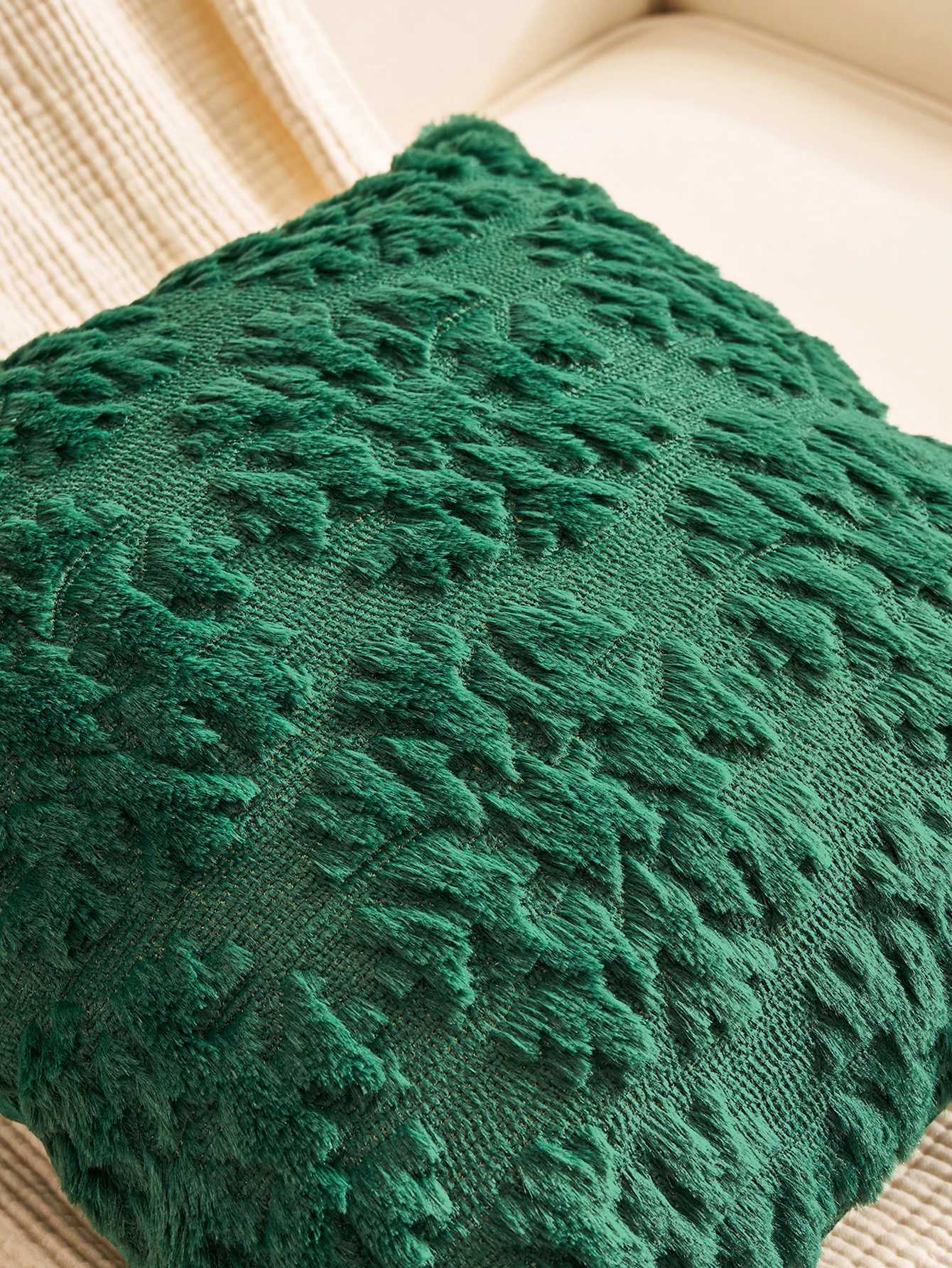 1pc Christmas Decorative Pillow Covers 16x16 Inch Set of 2 Soft Plush Faux Fur Jacquard Throw Pillows Pillowcases for Couch Sofa G251124