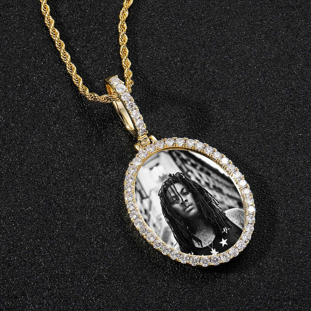 Luxury designer new products can carry photos. Hip hop style, gold plated, ice encrusted VVS Moissanite. Oval frame pendant necklace free shipping